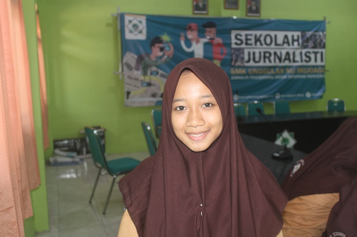 Ninis Hari Yanti Maulidiyah, Kelas 12 Akuntansi SMK Unggulan NU Mojoagung, Jombang