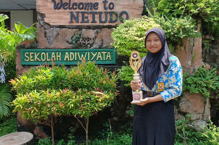 Erinda Furi Ariska, Kelas 9A SMP Negeri 1 Gudo