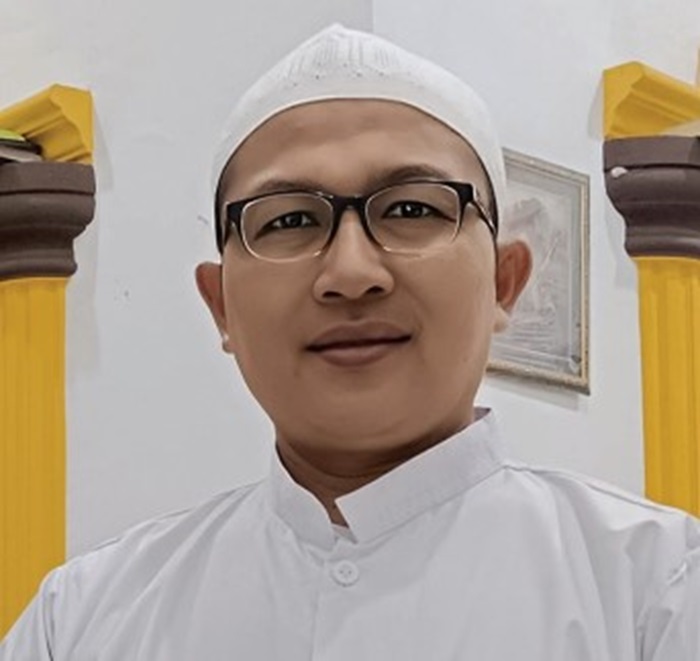Nine Adien Maulana, guru Pendidikan Agama Islam SMAN 2 Jombang