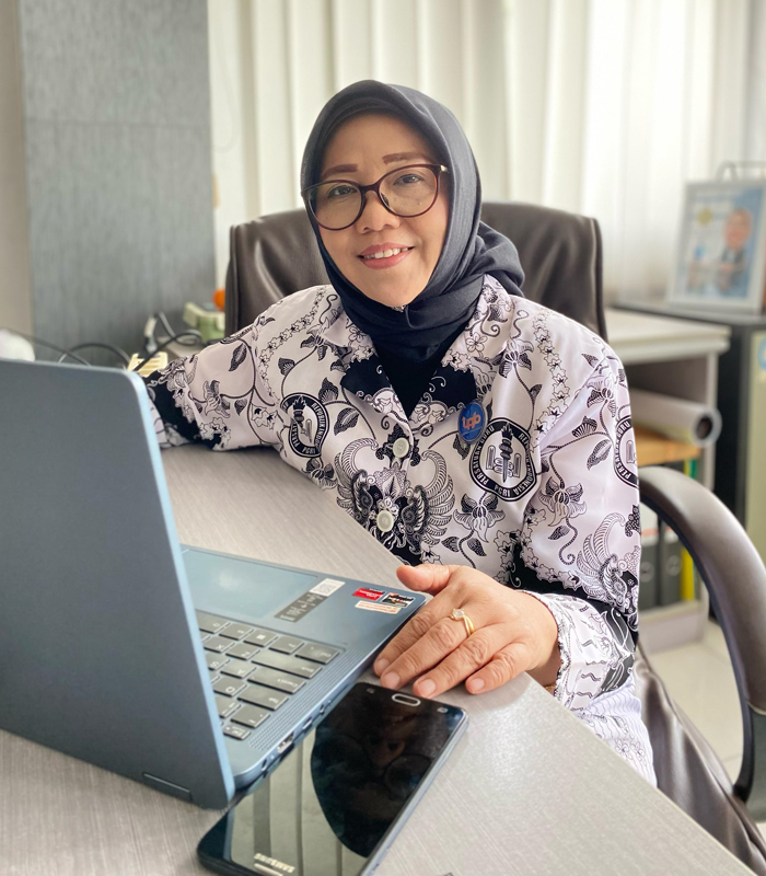Dr Diah Puji Nalibrata MSi, Wakil Rektor 2 Universitas PGRI Jombang.