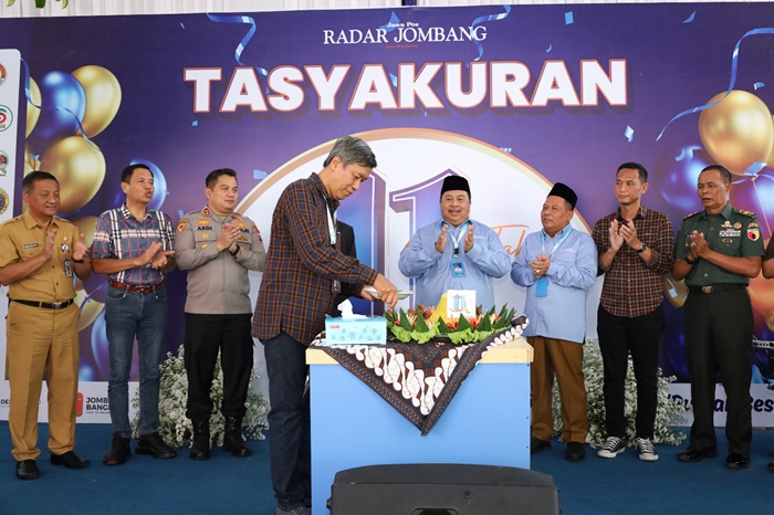 Tasyakuran HUT ke-11 Jawa Pos Radar Jombang  berlangsung meriah, Senin (2/6).