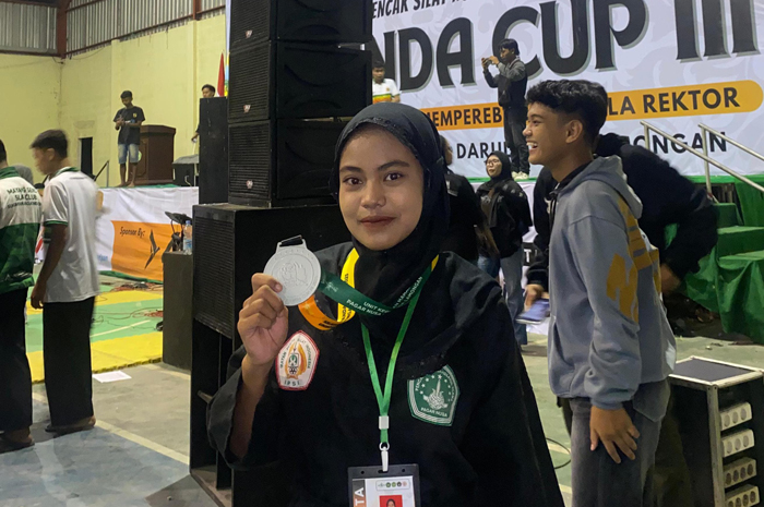 Dwi Yanti Jaya Manunggal, Kelas 11 Akutansi 2 SMK Unggulan NU Mojoagung, Jombang