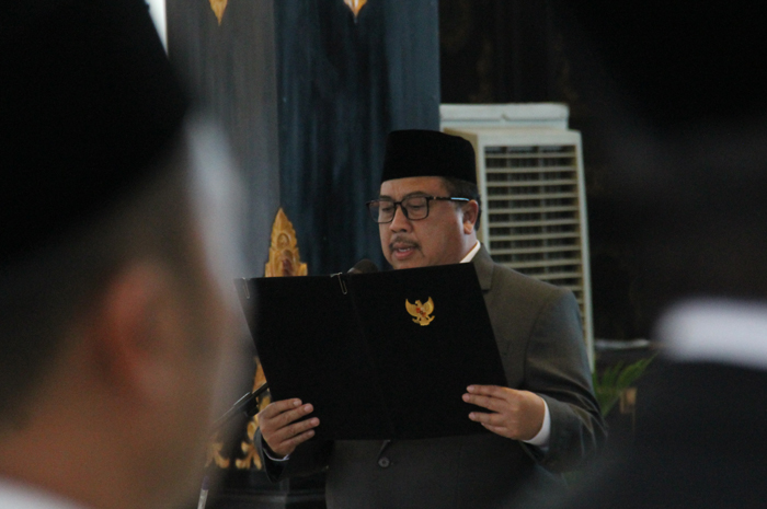 Bupati Jombang Warsubi
