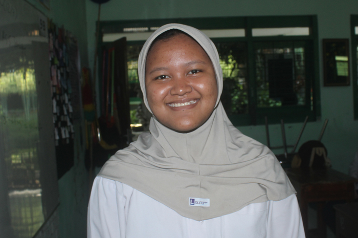 Elysianna Sedayu Radysti, kelas 9-C SMP A Wahid Hasyim Tebuireng, Jombang