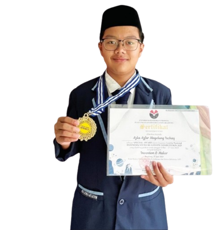 Azka Azfar Magelung Ischaq, Kelas IX.10 SMP Darul Ulum 1 Unggulan Peterongan, Jombang