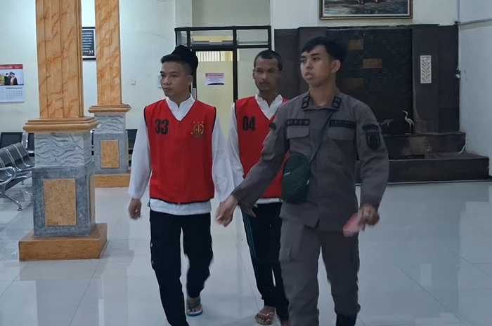 Dua terdakwa kasus pembunuhan balita di Mojoagung, Jombang.