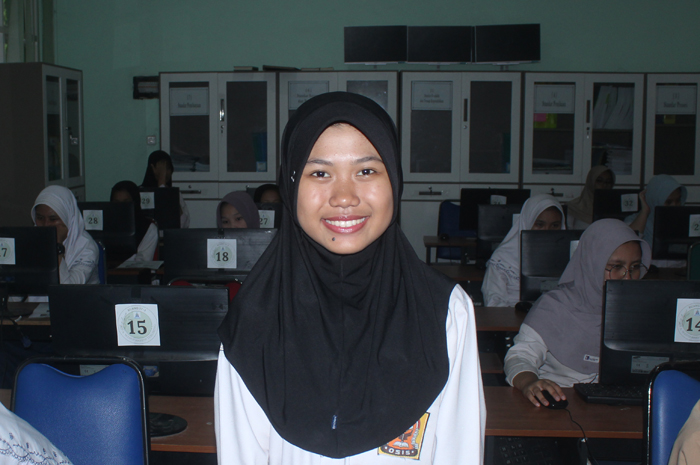 Varencika Ayu Erika, Kelas IX-B SMP A Wahid Hasyim Tebuireng, Jombang