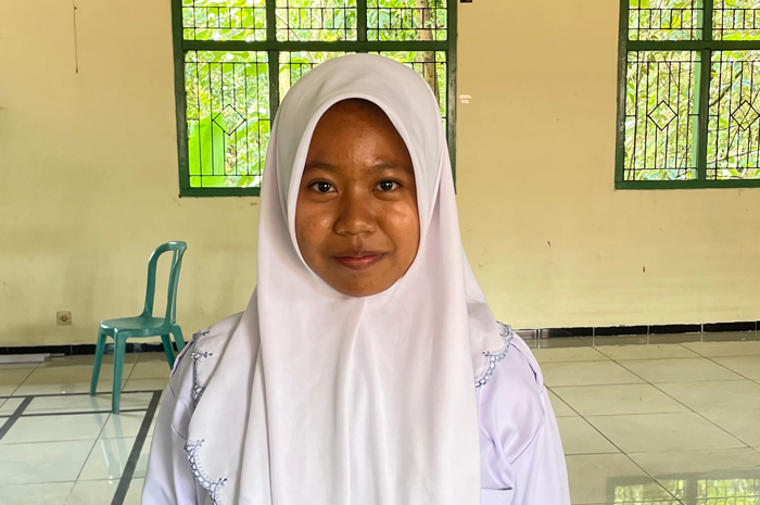 Ira Sofia, Kelas X-E MAN 5 Jombang di Genukwatu Ngoro, Jombang