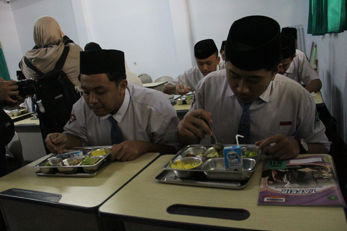 Ilustrasi MBG di Jombang.