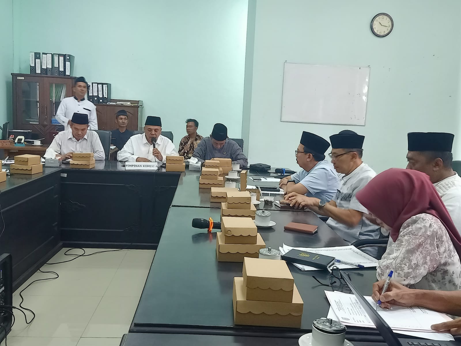 Rapat dengar pendapat antara DPRD Jombang dan PPPK Paruh Waktu