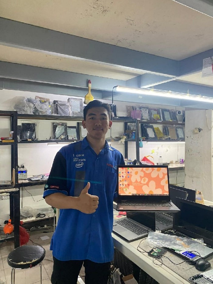 Rahmad Rasha Alviansyah, Kelas XII SMK Dwija Bhakti 1 Jombang