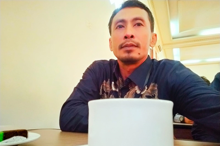 Guru di SMAN Kabuh, Jombang, Karyono SPd.