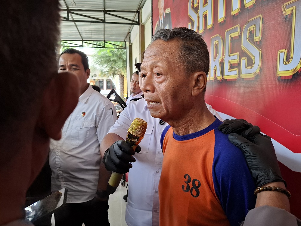 Purnomo, pelaku pembunuhan istri siri saat menyampaikan alasannya membunuh