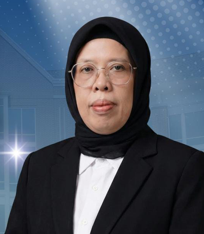 Kepala Seksi SMA dan PK PLK Cabang Dinas Pendidikan Wilayah Kabupaten Jombang, Dra Asijah MIP.