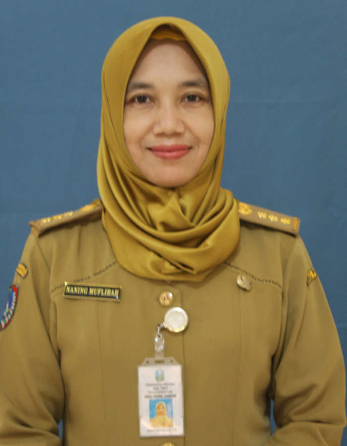 Guru SMAN Ngoro, Jombang, Naning Muflihah SPd MSi.