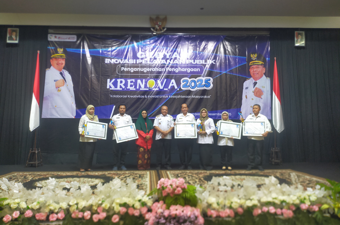 SUKSES: Ajang Krenova sukses digelar di Aula Hotel Fatma Jombang, Selasa (3/12).