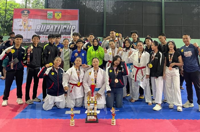 BERPRESTASI: Tim Forki Jombang yang bertanding pada Piala Bupati Malang, (6-7/12).