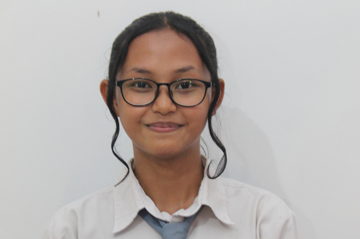 Elissia Pambudi kelas XI MP, SMK Widjaya Ngoro, Jombang.