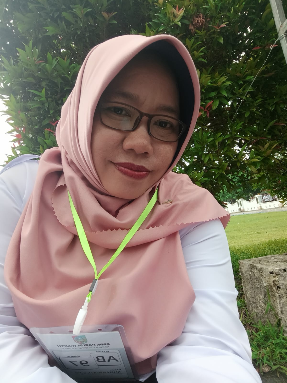 Suharwati, SPd pendidik di TK Negeri Pembina Jombang sekaligus dipercaya mengemban amanah sebagai Sekretaris Himpaudi Kabupaten Jombang.
