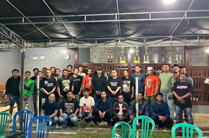 TELADAN: Wakil Ketua DPRD Jombang, HM Syarif Hidayatullah ST MMT (Gus Sentot) menghadiri pembentukan Jombang Etawa Community di Mustika Farm Tembelang, (27/12).