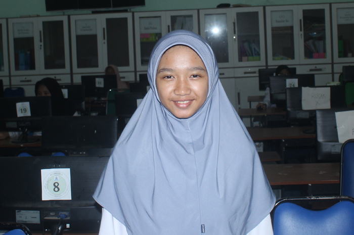 Aufa Nurul Hidayah, Kelas 7-D SMP A Wahid Hasyim, Tebuireng, Jombang