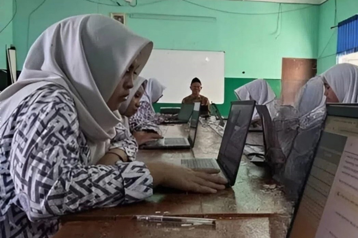 MTsN 4 Jombang menggelar tryout Tes Kemampuan Akademik (TKA) selama dua hari, Kamis (5/2) dan Sabtu (7/2).
