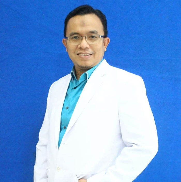 TELADAN: Ketua Komite Etik dan Hukum RSUD Ploso, Jombang, dr Mochammad Sjarifudhin SpM MMR MH.