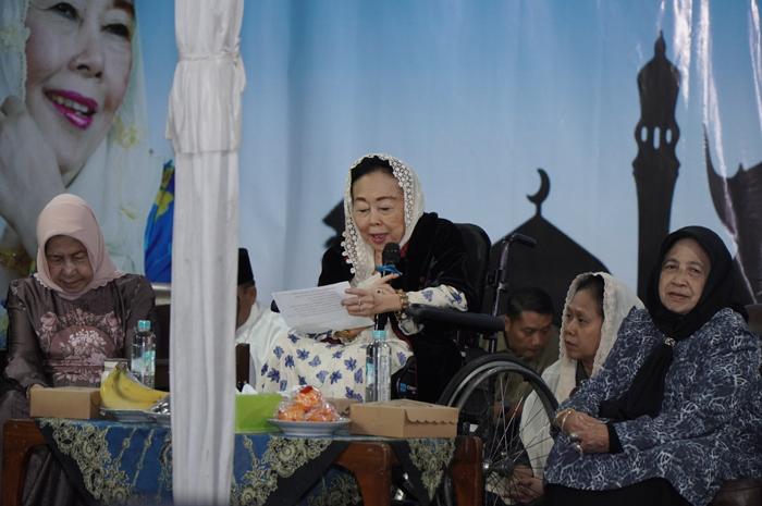 TELADAN: Shinta Nuriyah Abdurrahman Wahid kembali menyapa masyarakat Jombang melalui agenda Sahur Keliling 2026, Minggu dini hari (1/3).