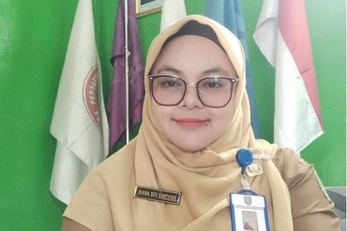 Diana Siti Khotifah SPd, Kepala SDN Jatigedong 2 Ploso, Jombang