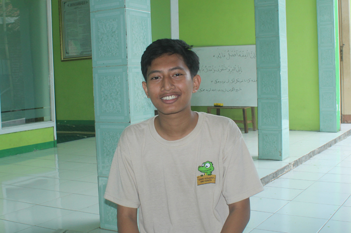 Moch Ainul Yakin, Kelas X TBSM 3 SMK Unggulan NU Mojoagung, Jombang