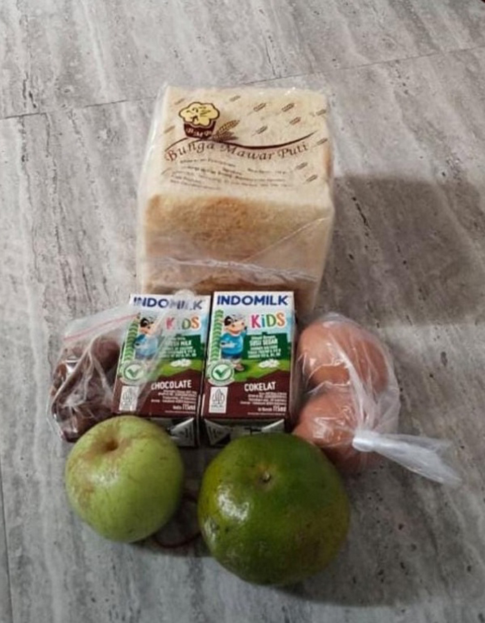 Menu MBG yang diterima siswa yang dirapel lima hari.