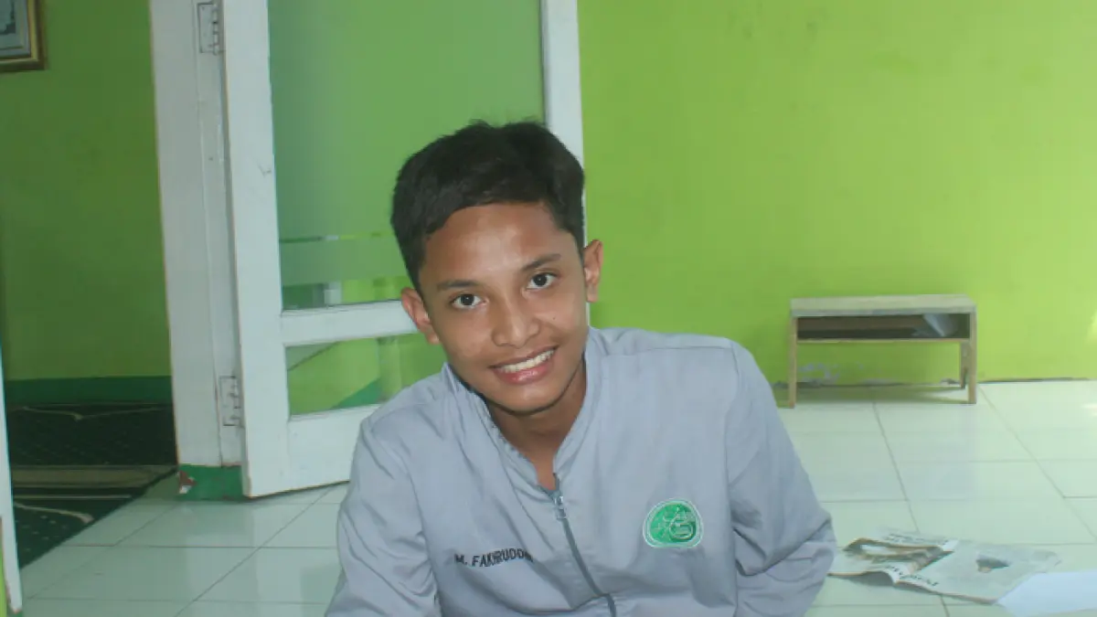 Muhammad Fakhruddin, Kelas&nbsp; 10 TKJ 1 SMK Unggulan NU Mojoagung, Jombang.