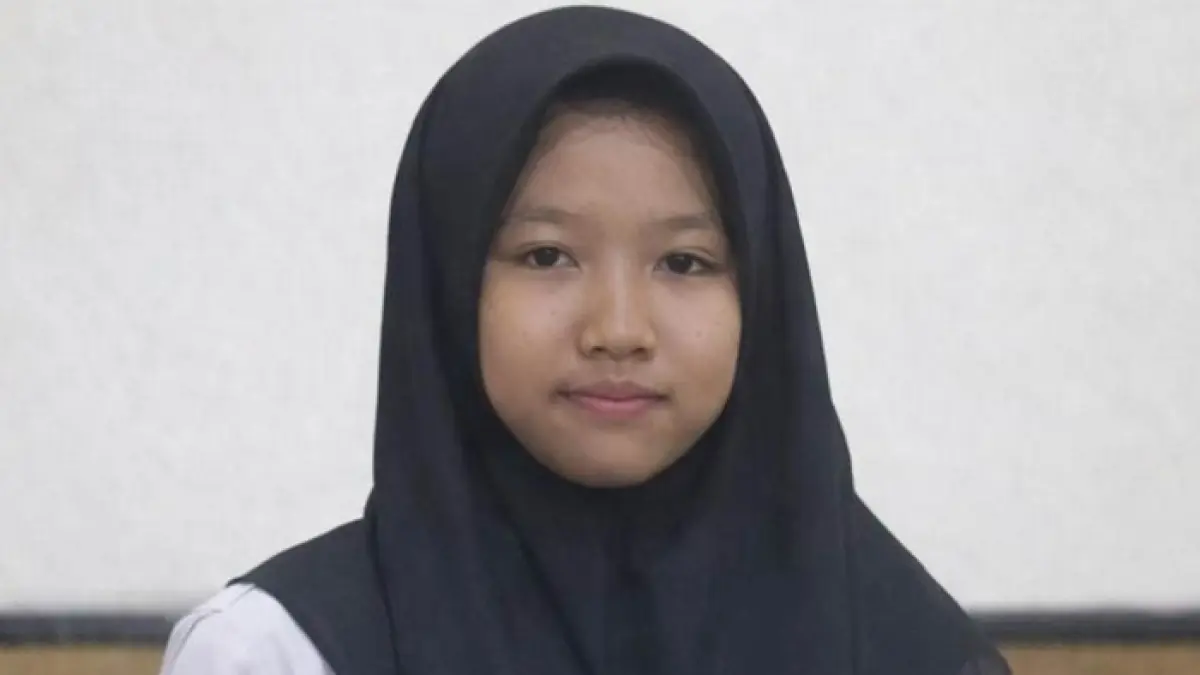 Sabriana Alya Azizah, siswi kelas XII BD 2 SMK Ma’arif Ngoro, Jombang.
