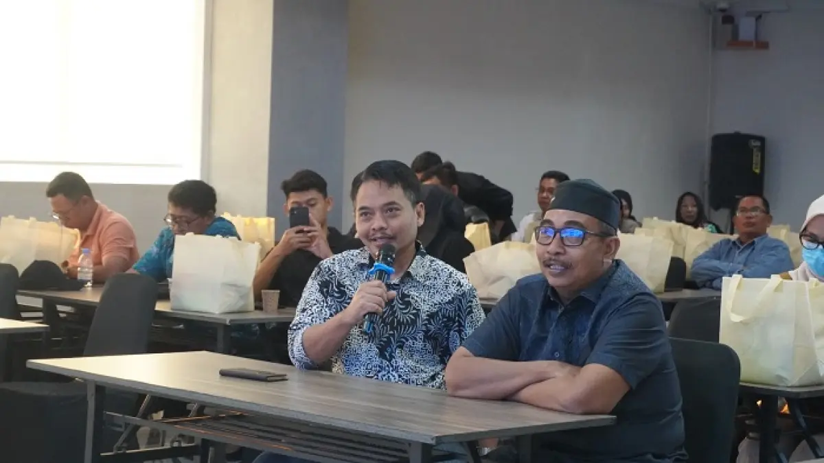 GAPEMBI (Gabungan Pengusaha Makan Bergizi Indonesia) Kabupaten Jombang resmi dibentuk dalam sebuah pertemuan yang digelar di Bank Jombang Tower lantai 7, Jumat (24/4).