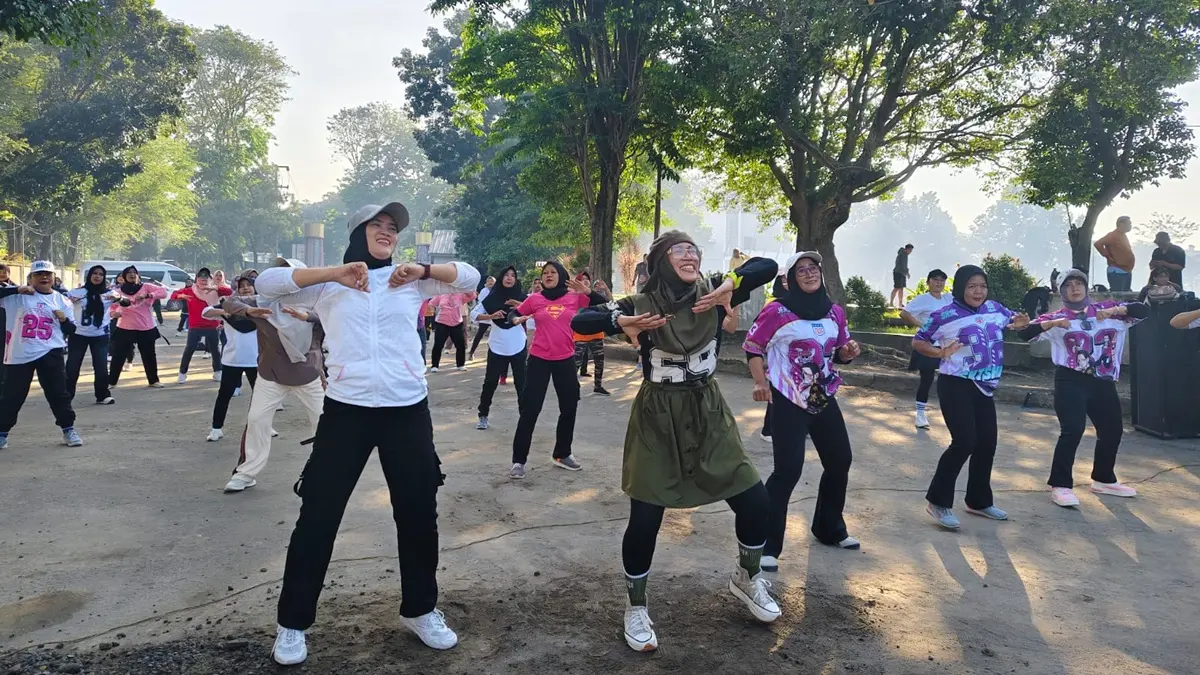 SUKSES: Gelaran Festival 16.30 Disporapar Jombang di Tirta Wisata Jombang, Sabtu (25/4). (Anggi Fridianto/Radar Jombang)