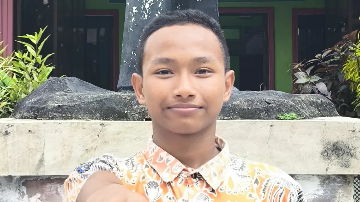 Aji Setya Setya Wardhana, Kelas 8-E SMPN 2 Peterongan