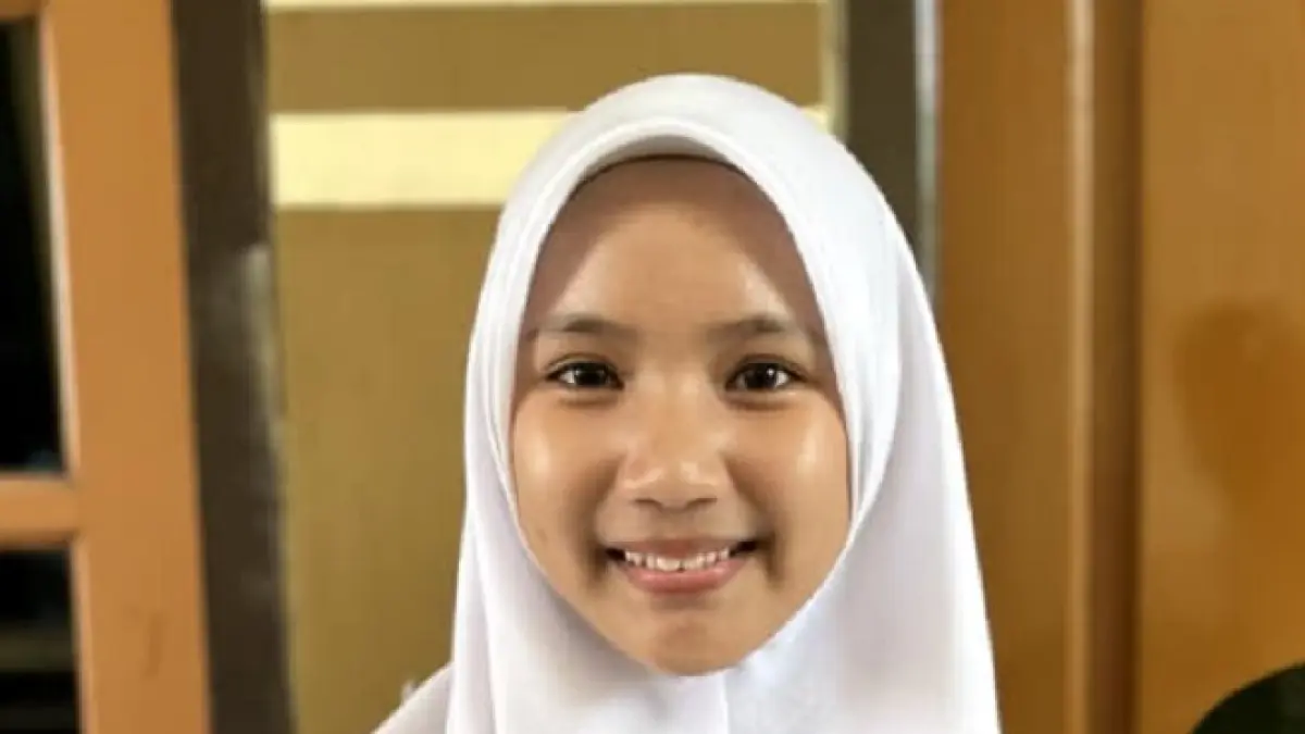 Asy syifaa Humaira, Kelas 8-H SMP Budi Utomo Perak