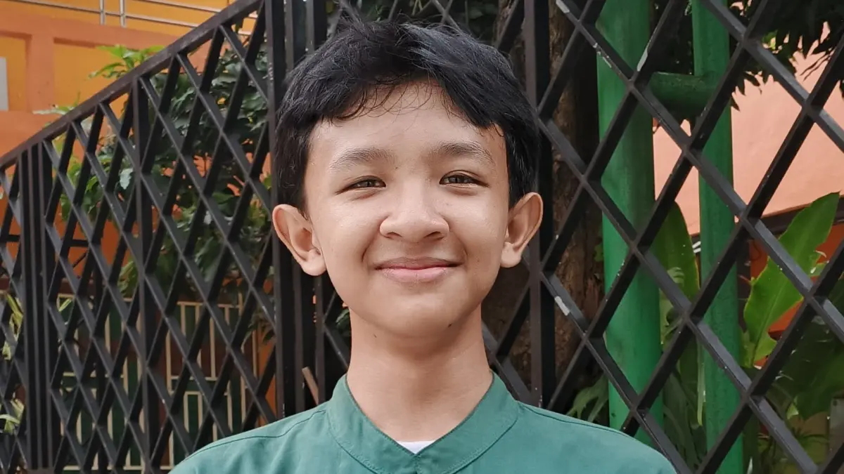 Fijar Rasyid Bima Prayasa, Kelas 8-C SMPN 1 Mojoagung
