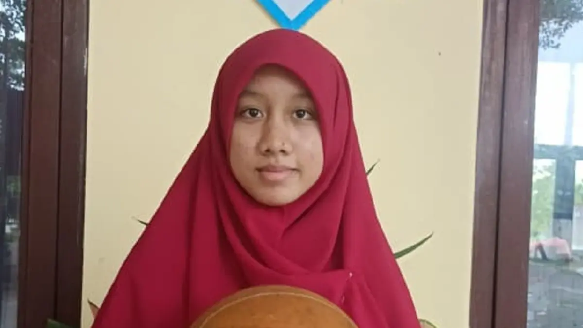 Khayla Dhia Syarafana, Kelas 7 Granda SMP Islam Al Ummah