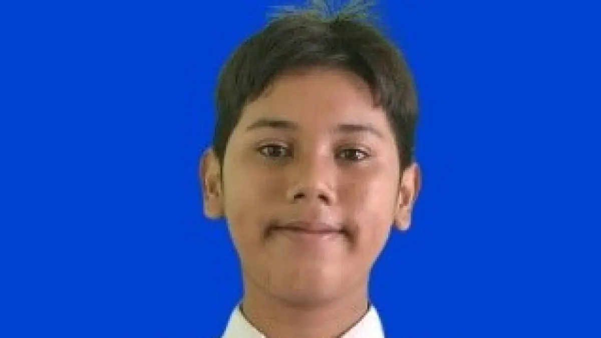 M Izzam Muzakki, Kelas 8-D SMPN 1 Jombang