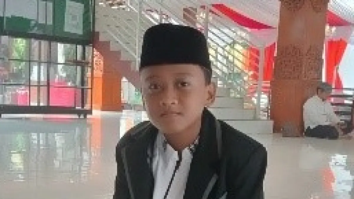 Muhammad Arif Putra Ikhwanudin, Kelas 8-A SMPN 2 Sumobito