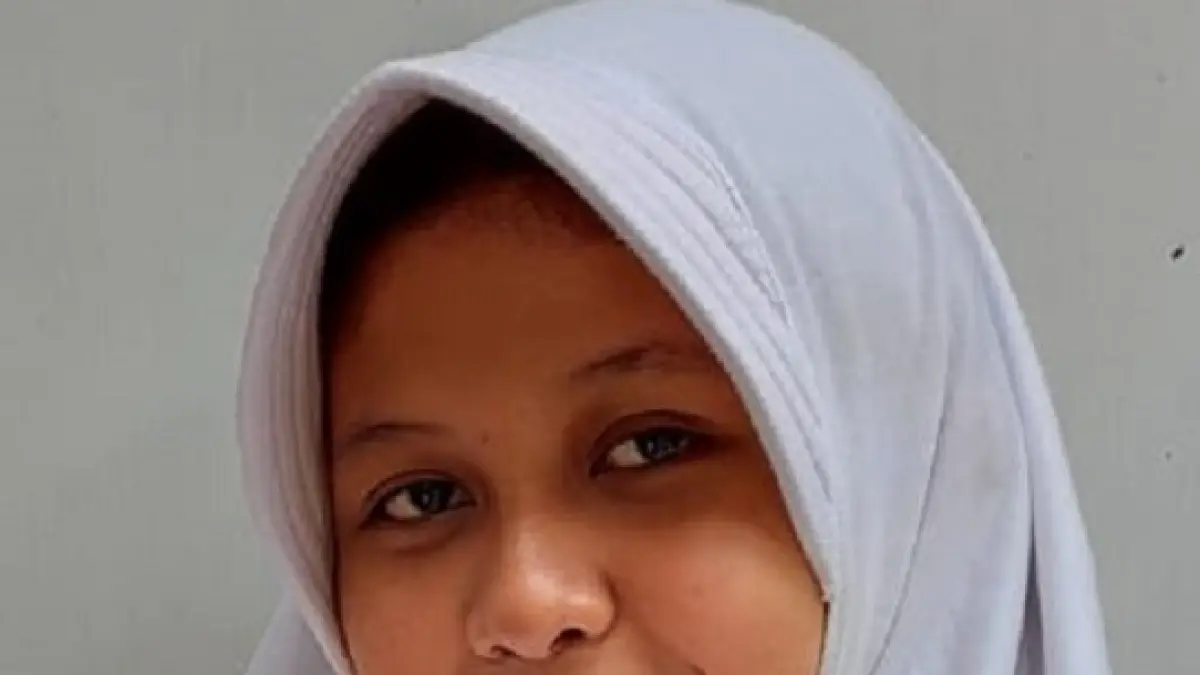 Puan Sandrina Padmatantri, Kelas 7-B SMPN 1 Kabuh