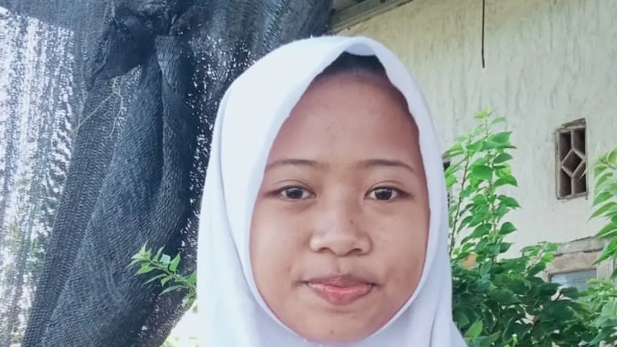 Tyara Audya Mega, Kelas 8-G SMPN 1 Mojowarno