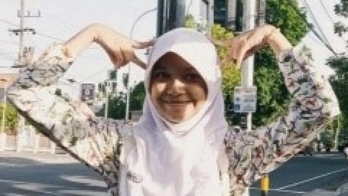 Zhivara Leandra Kalikis, Kelas 8-F SMPN 5 Jombang 