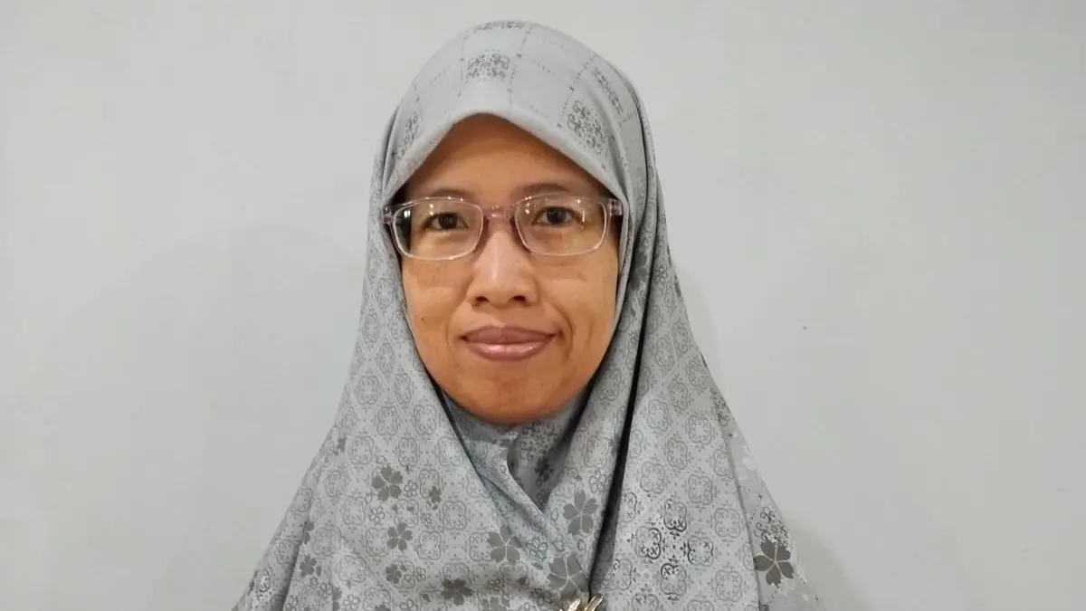 Dr Lailatus Sa’adah SPd MPd, dosen Pendidikan Bahasa Inggris Universitas PGRI Jombang. (Anggi Fridianto/Radar Jombang)