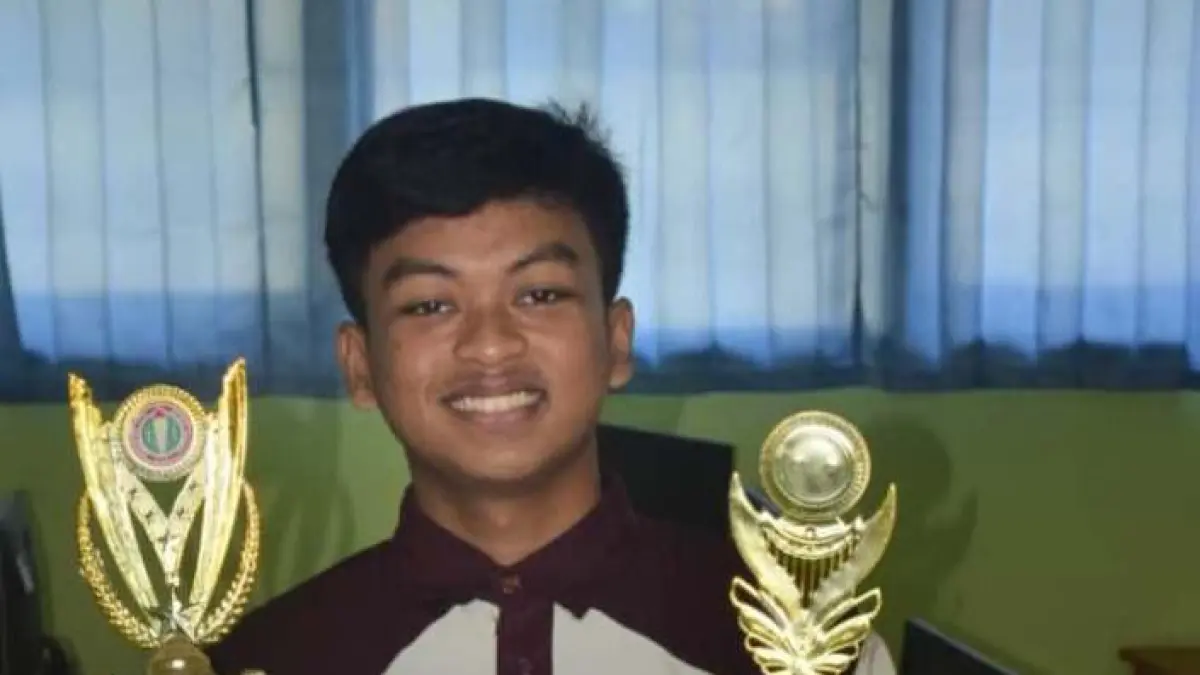 Suryo Adi Prakuso, Kelas XII TjKT 1, SMK Maarif Ngoro, Jombang