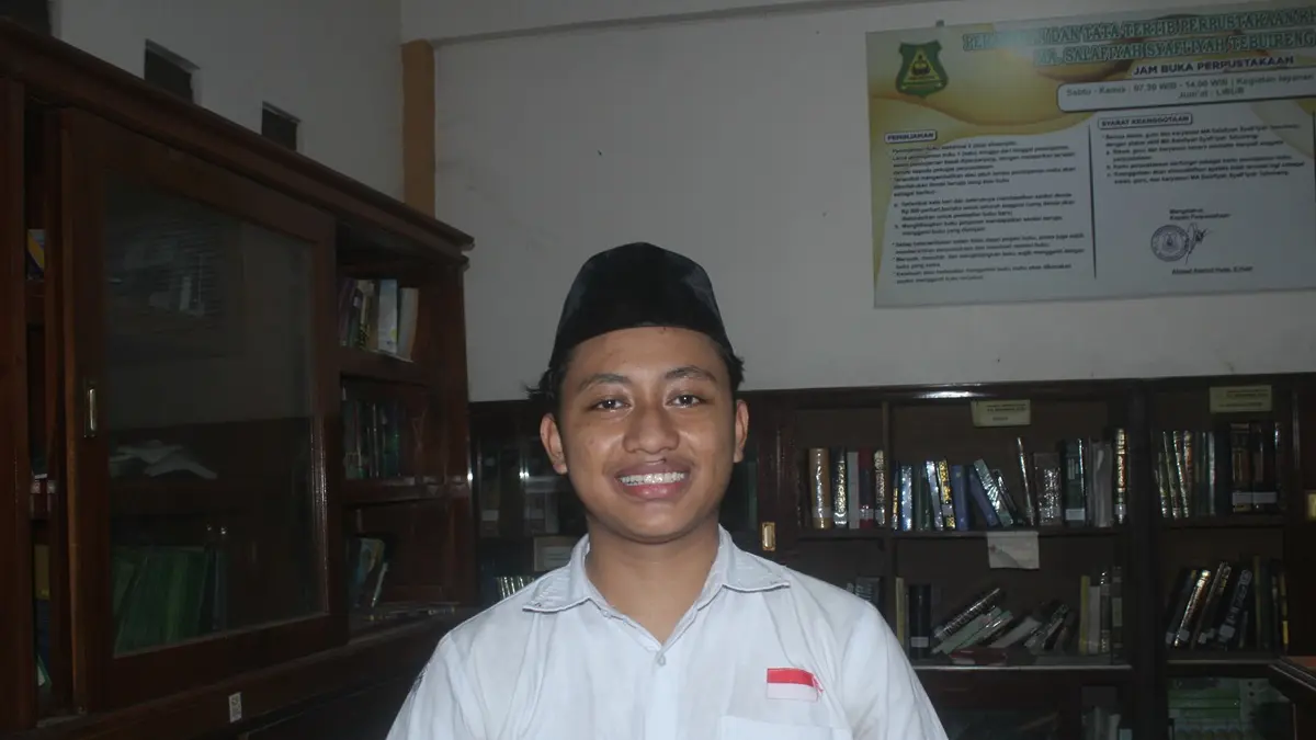 M Hilmi Nizam H, Kelas 11-C MA Salafiyah Syafiiyah Tebuireng, Jombang