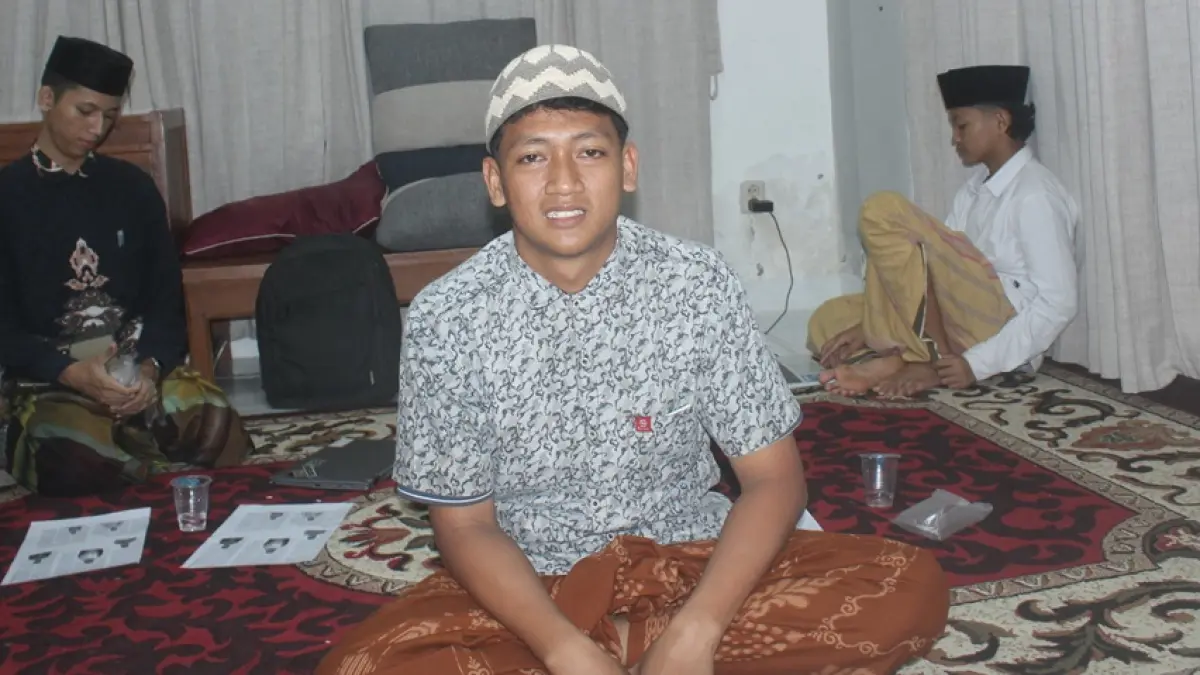 Moh Galang Prayogi Kurniawan, Santri PP Al-Madienah, Denanyar, Jombang.