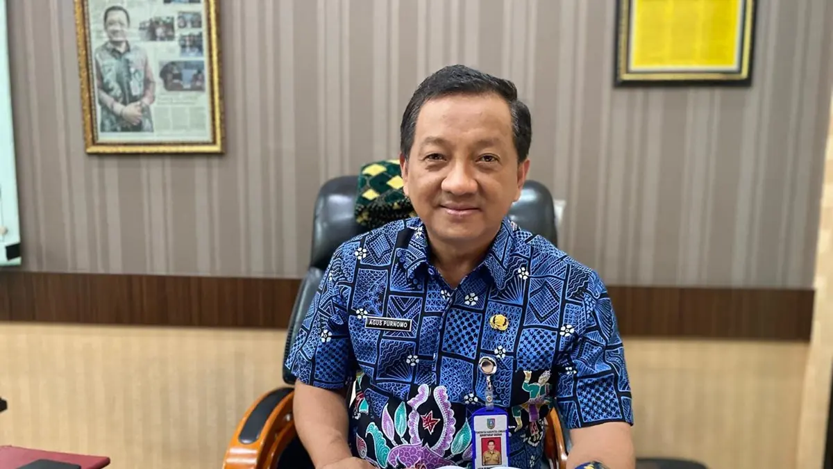 Sekdakab Jombang Agus Purnomo. (Anggi Fridianto/Radar Jombang)