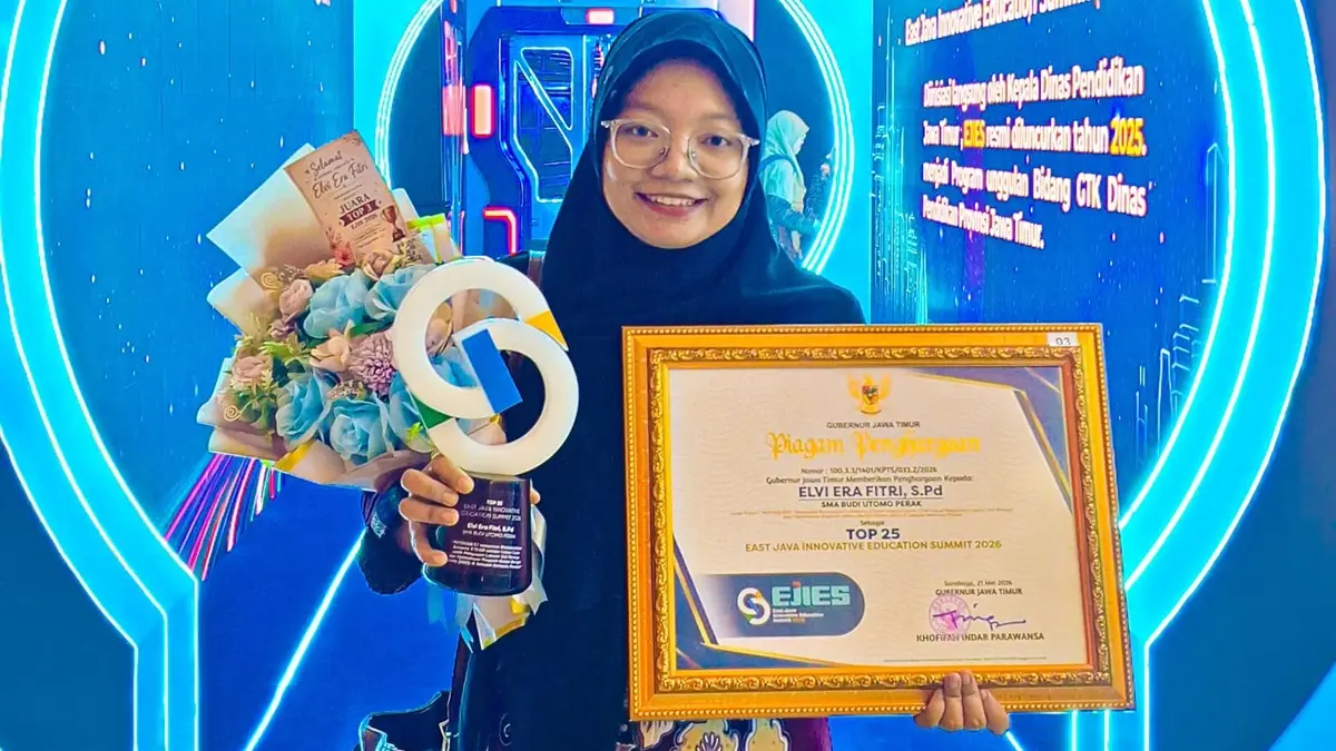 Elvi Era Fitri SPd, Guru SMA Budi Utomo, Jombang peraih prestasi EJIES 2026.